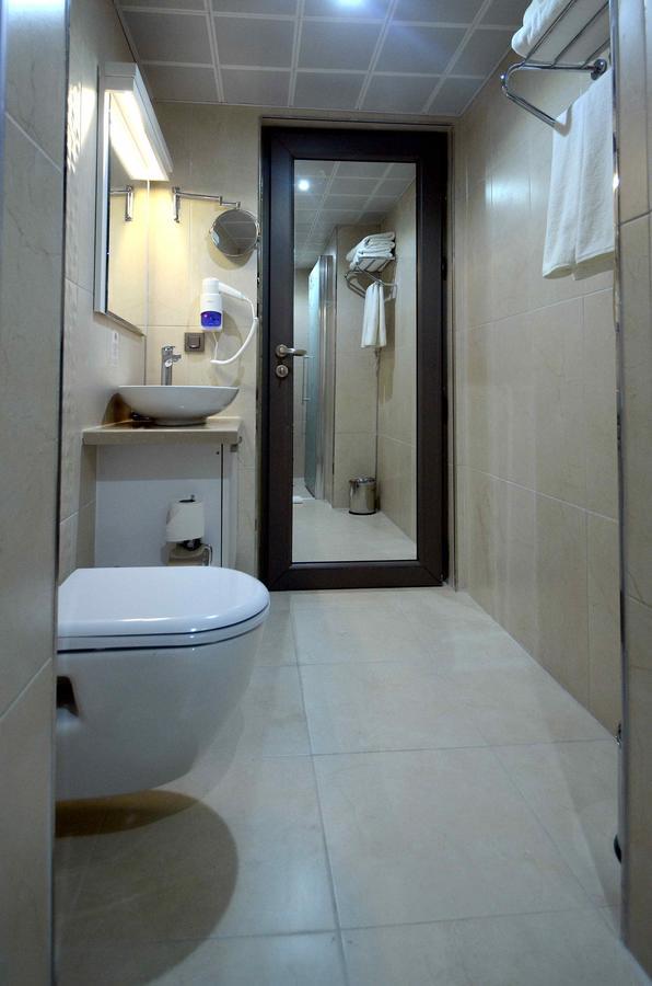 Devin Otel อุปไปร์ตา ภายนอก รูปภาพ